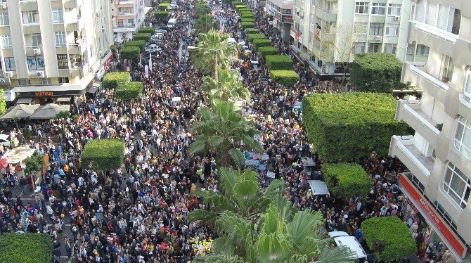 Portakal Çiçeği Karnavalı’na Bir Ödül De Amerika’dan