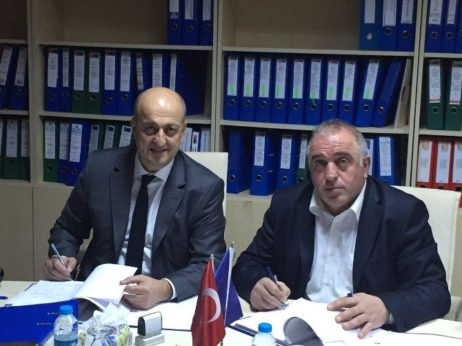 Trabzon Ve Yöresine Has Köy Ve Yayla Evleri Bu Proje İle Yok Olmaktan Kurtuluyor