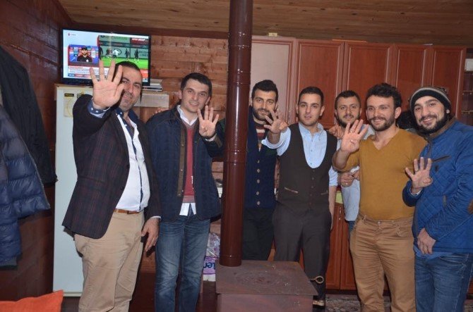 Oflu Gençler’den Süleyman Soylu’ya “Selam Söyle Reis’e” Şarkısı