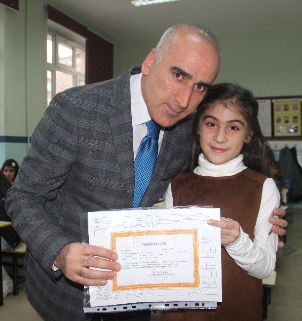 Elazığ’da Karne Heyecanı