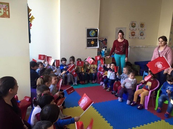 Burhaniye’de Miniklere Yangın Tatbikatı