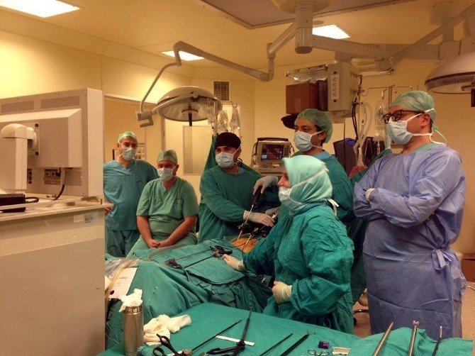 Türkiye’de İlk ’Laparoskopik Böbrek Nakli’ Samsun’da Yapıldı