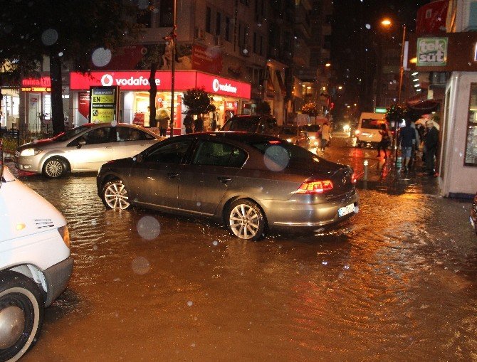 Ordu’da Yağmur Hayatı Felç Etti