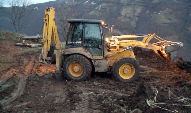 Şehidin Ailesine Yeni Ev İçin İlk Kepçe Vuruldu