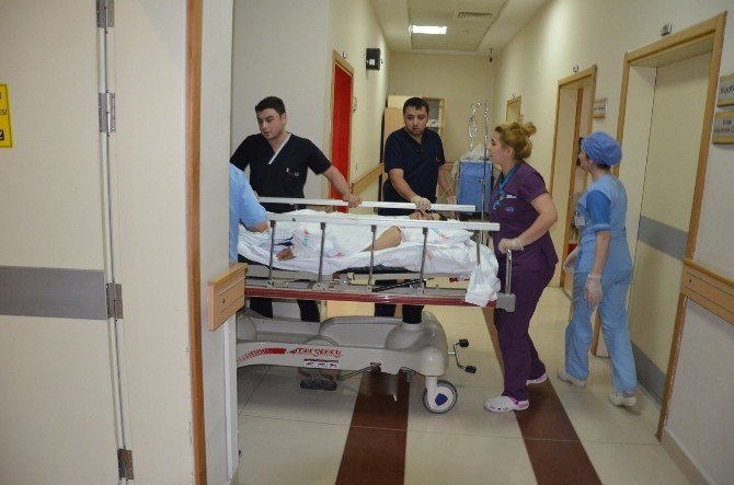 Oğluyla Birlikte 3. Kattan Düştü