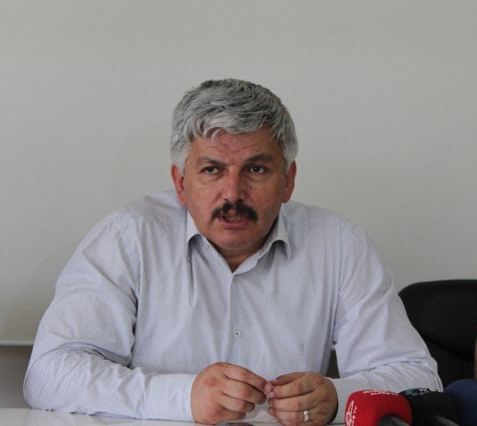 Pamuk: "Transfer Tahtasının Açılması İçin Çaba Gösteriyoruz"