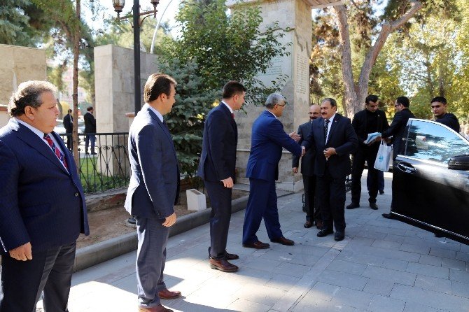 Bakan Eroğlu Burdur’da