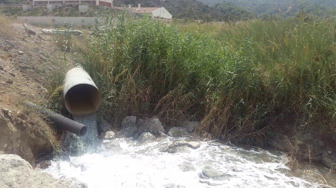 Türkiye Ve Kktc’yi Denizin Altından Bağlayan Asrın Projesi’nde İlk Su Adaya Ulaştı