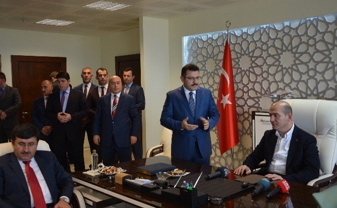 Bakan Soylu, Ortahisar Belediyesini Ziyaret Etti