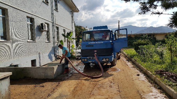 Ortahisar Belediyesinden Hopa’ya Yardım Eli