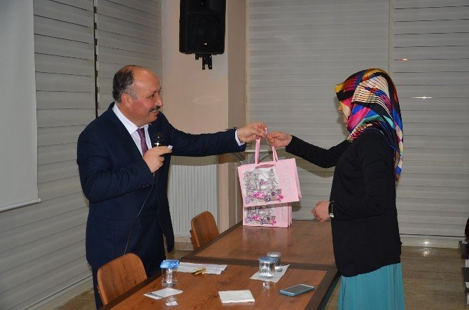 Osmancık Kyk Başarılı Öğrencileri Ödüllendirdi