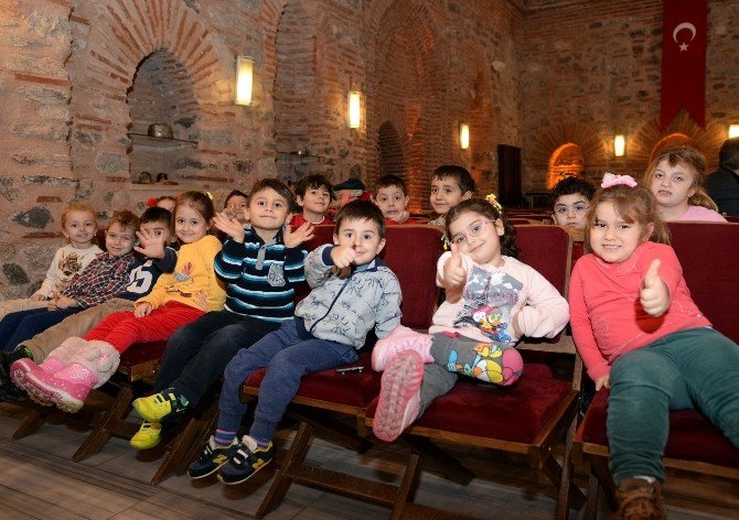 Ayşenur’un Mutfağı Çocuklarla Buluştu