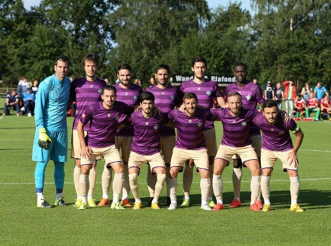 Osmanlıspor İlk Galibiyetini Aldı