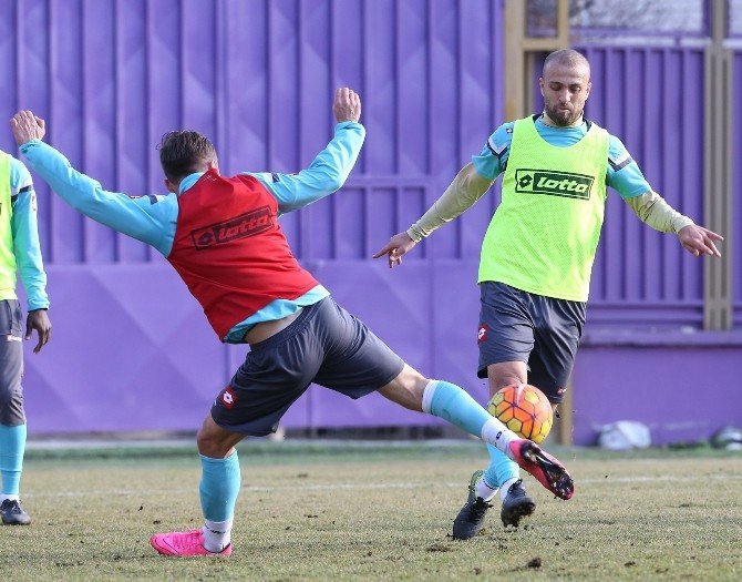 Osmanlıspor’da Mersin İdmanyurdu Maçı Hazırlıkları Başladı
