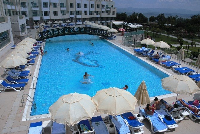 Kuzey Egeli Turizmciler Bayram Tatilinde Umduğunu Bulamadı