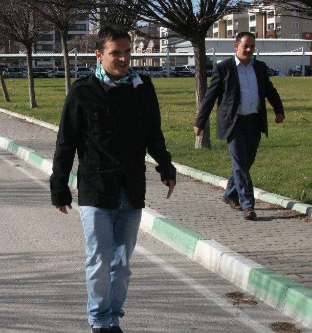 Batalla, Bursaspor Yönetimi İle Görüşmek İçin Özlüce’de