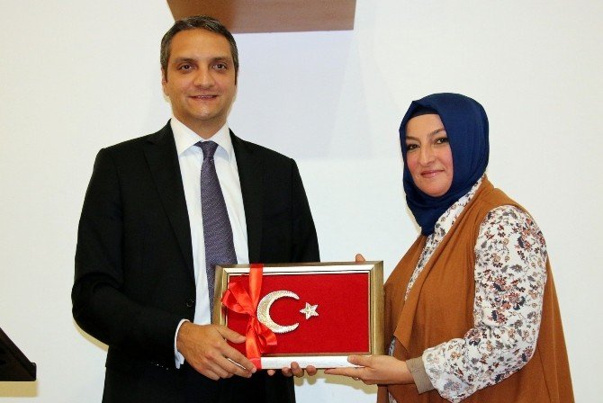 Bursalı Sanatkarlar Paris’i Fethetti