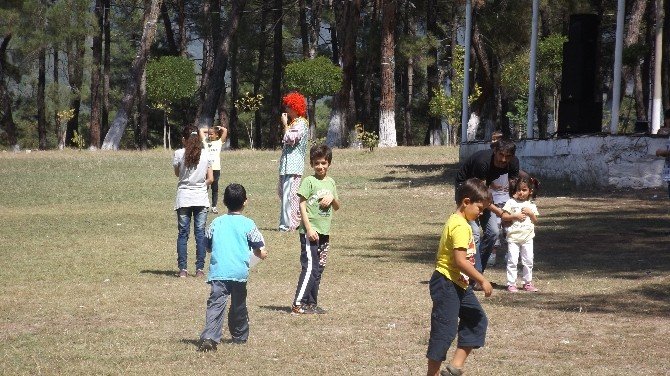 Uedaş Ve Clk Uludağ Aileleri Piknikte Bir Araya Geldi