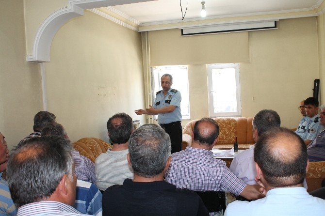 Tosya Emniyet Müdürlüğü Muhtarları Maganda Konusunda Uyardı