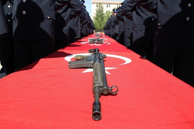 Ali Gaffar Okkan Pomem’de Mezuniyet Heyecanı