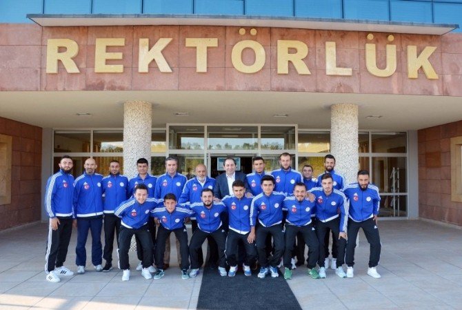 Hitit Üniversitesi, Avrupa Futsal Şampiyonası’nda Türkiye’yi Temsil Edecek