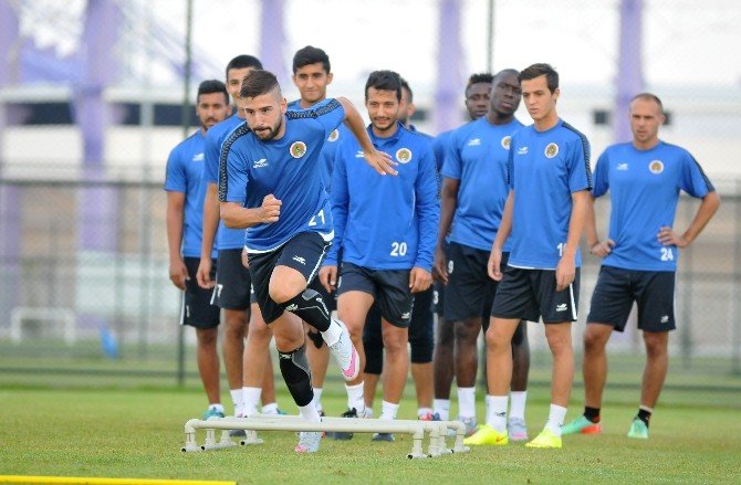 Alanyaspor İkinci Etap Çalışmalarına Devam Ediyor