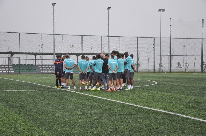 Giresunspor Göztepe Maçı Hazırlıklarını Sürdürüyor