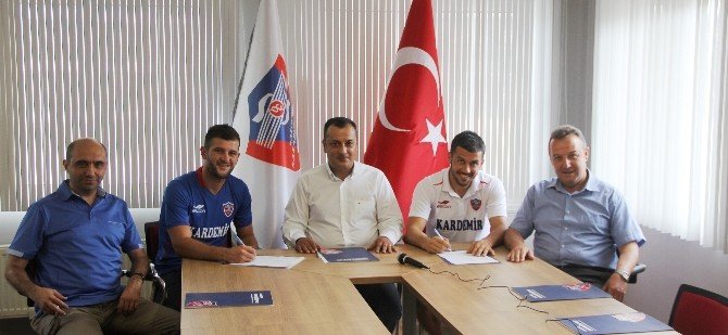 Karabükspor 3 Oyuncuyu Kadrosuna Kattı