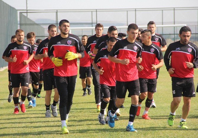 Karabükspor’da İkinci Etap Çalışmaları Sürüyor