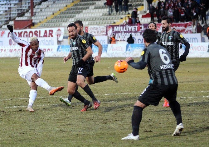 Elazığspor, 5 Maç Sonra Galibiyet Sevinci Yaşadı