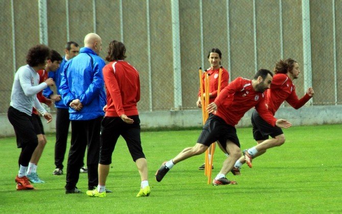 Samsunsporlu Futbolcular Galibiyete Kitlendi