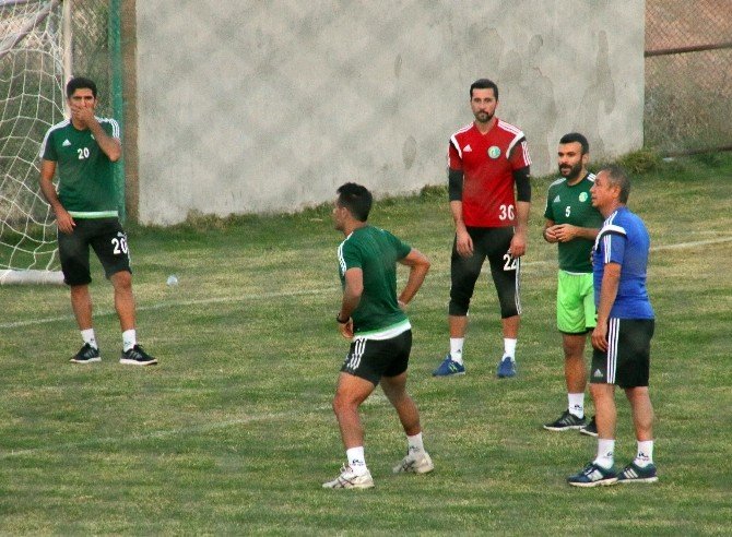 Şanlıurfaspor, Balıkesirspor Maçı Hazırlıklarına Ara Vermeden Başladı