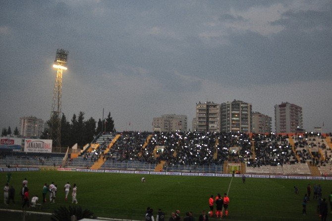 Adana Demirspor, Balıkesirspor Maçında Elektirik Şoku