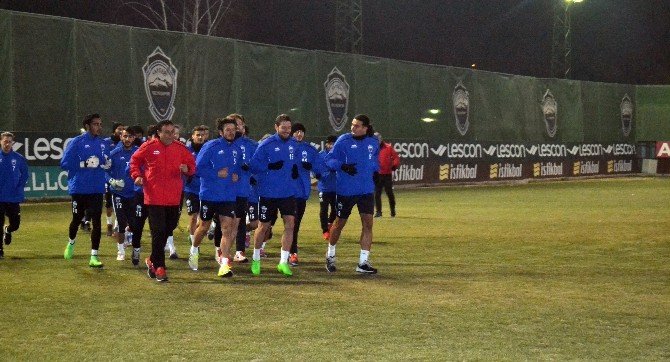 Kayseri Erciyesspor’da Karşıyaka Maçı Hazırlıkları Sürüyor