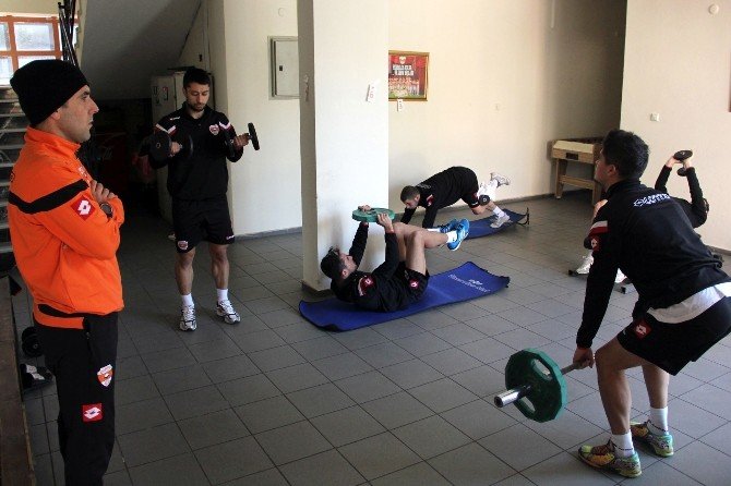 Adanaspor Günü Çift Antrenmanla Tamamladı
