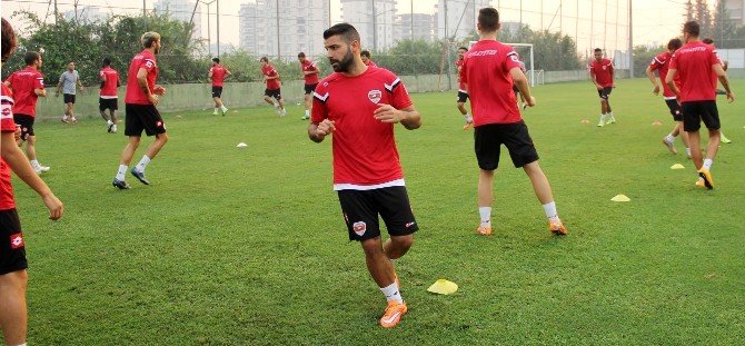Mert Akyüz: "Kendimizi Affettirmek İstiyoruz"