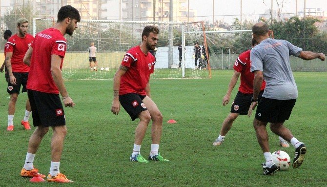 Adanaspor Galibiyeti Şehitlere Adadı