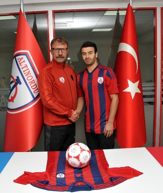 Altınordu Önce Yemin Ettirdi Sonra İmza Attırdı
