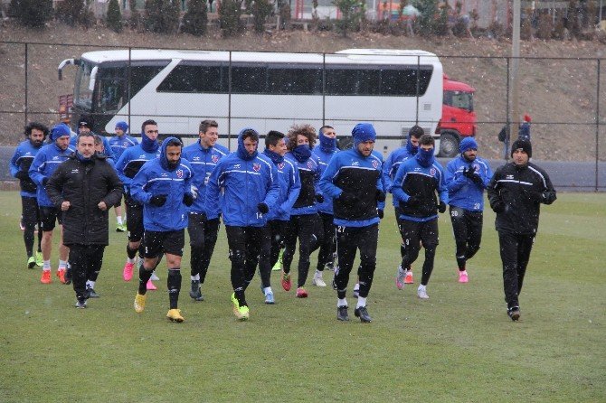 Karabükspor, Beşiktaş Maçı Hazırlıklarını Tamamladı