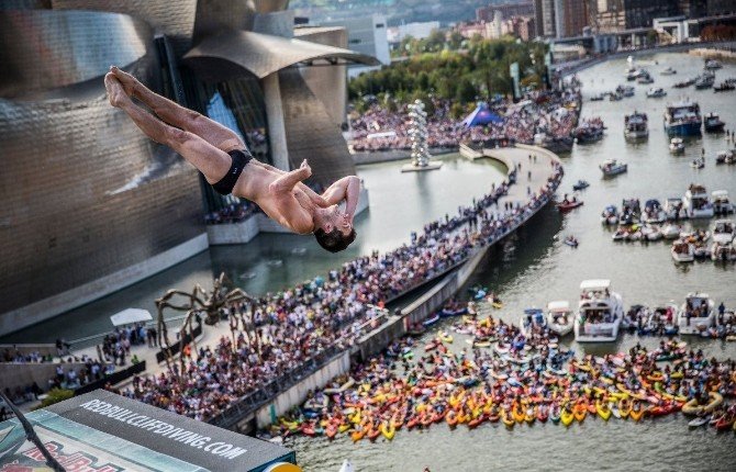 Redbullcliffdiving 2015’de Son Yarışın Galibi Steven Lobue