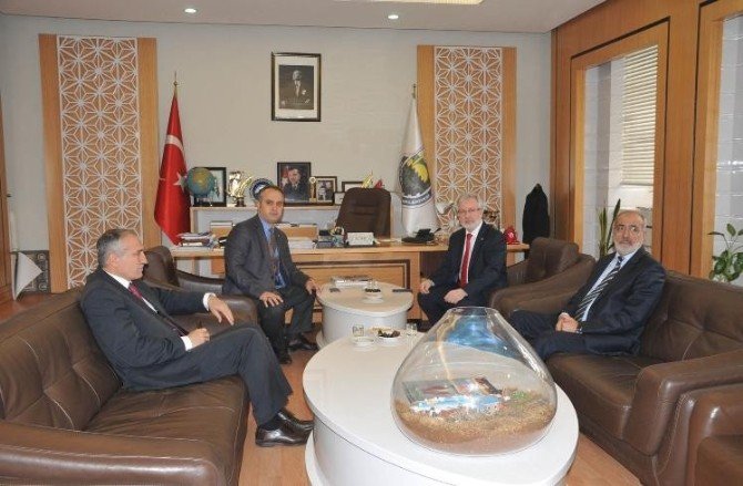 Rektörden İnegöl’e Üniversite Müjdesi