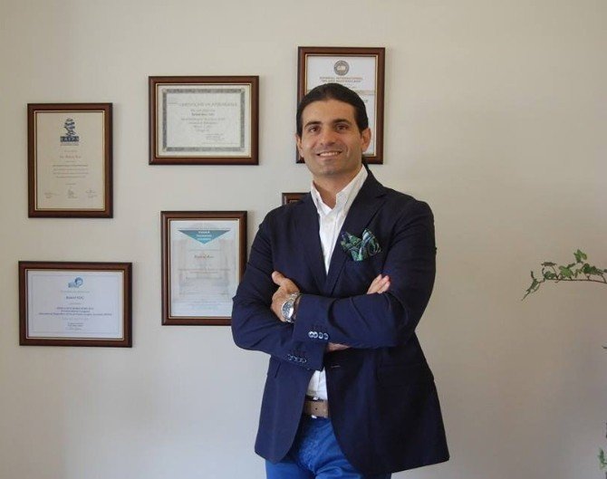 Burun Estetiğinde Çene Uyumu Önemli