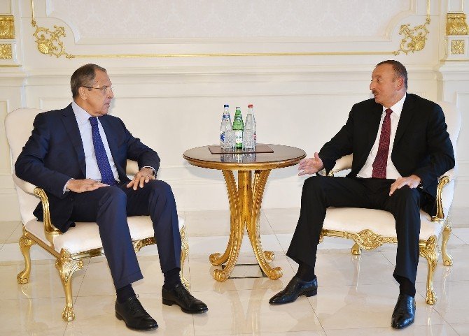 Rus Bakan Lavrov Azerbaycan Cumhurbaşkanı Aliyev’le Görüştü