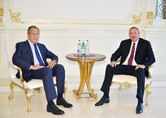 Rus Bakan Lavrov Azerbaycan Cumhurbaşkanı Aliyev’le Görüştü