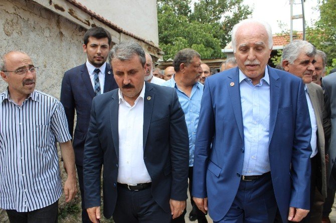 Kamalak, Destici’yi Acı Gününde Yalnız Bırakmadı