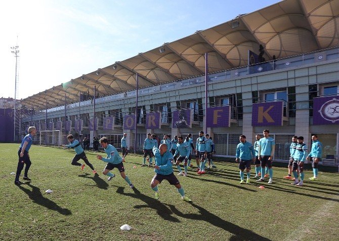Osmanlıspor’da Trabzonspor Maçı Hazırlıkları Başladı