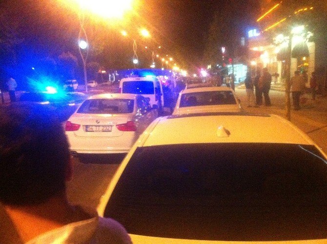 Sakarya’da İki Kişinin Tartışması Kanlı Bitti: 1 Yaralı