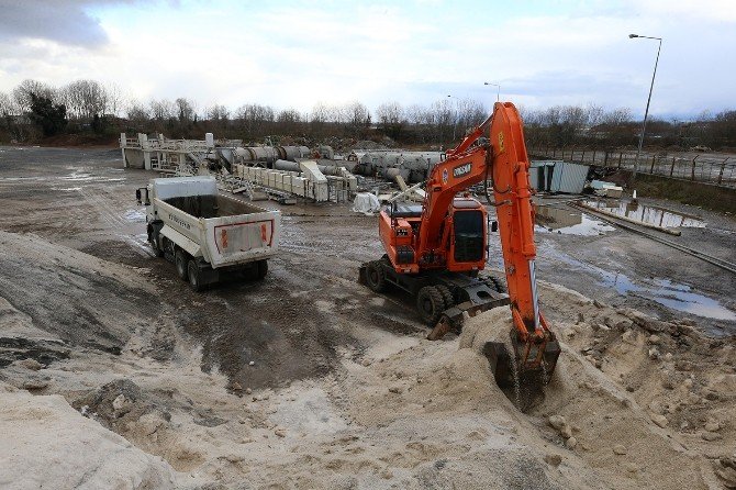 Sakarya’da Karla Mücadele Kapsamında Bin 500 Ton Tuz Atıldı