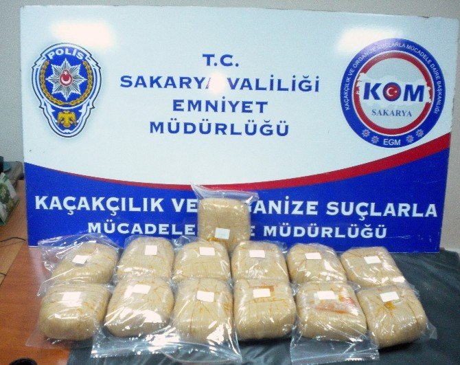Sakarya’da 14 Kilo Esrar Ele Geçirildi
