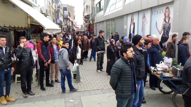 Sakarya Teröre Karşı Tek Yürek Oldu